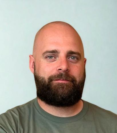 Chris Scurr headshot